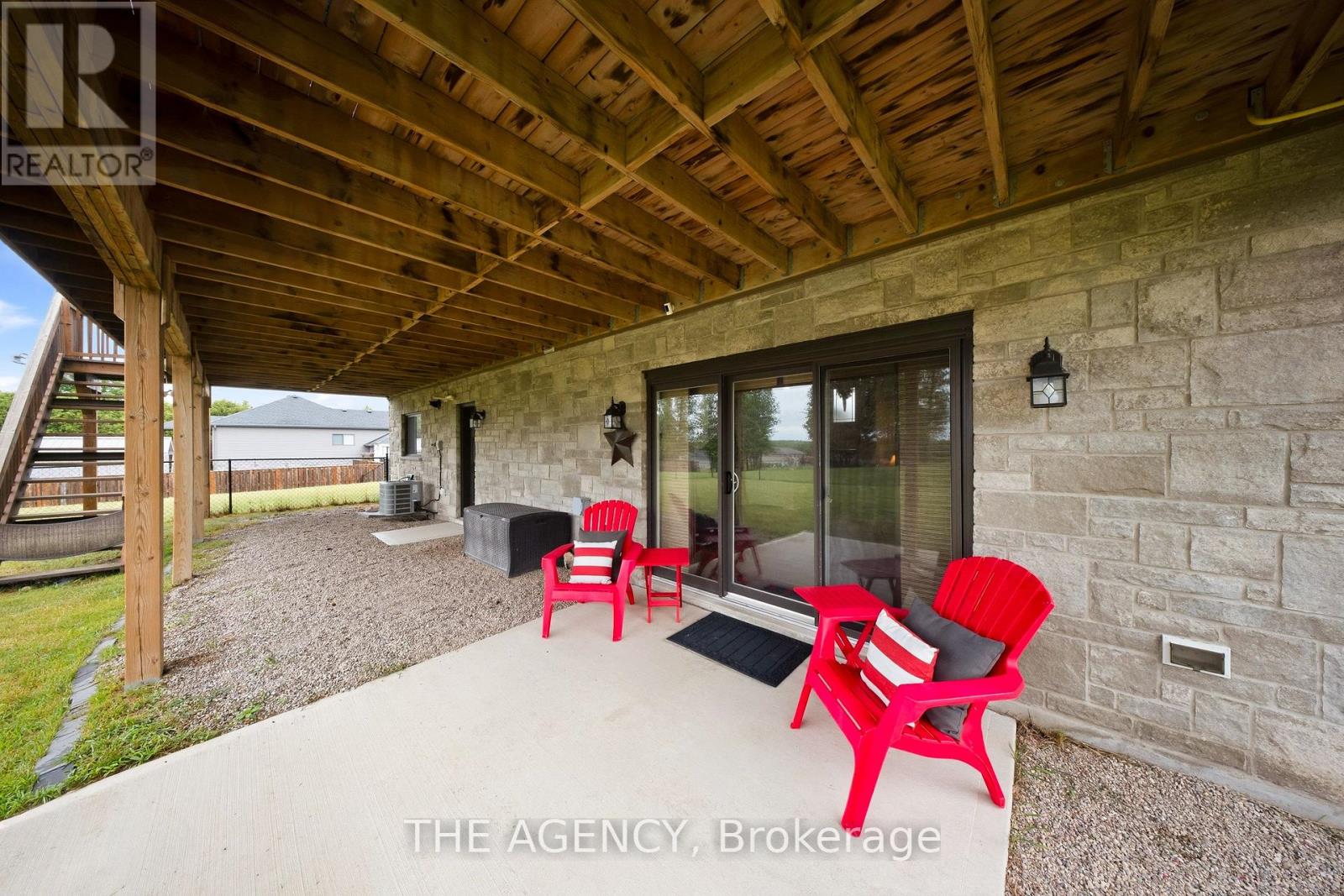 206 MEREDITH WAY - 34