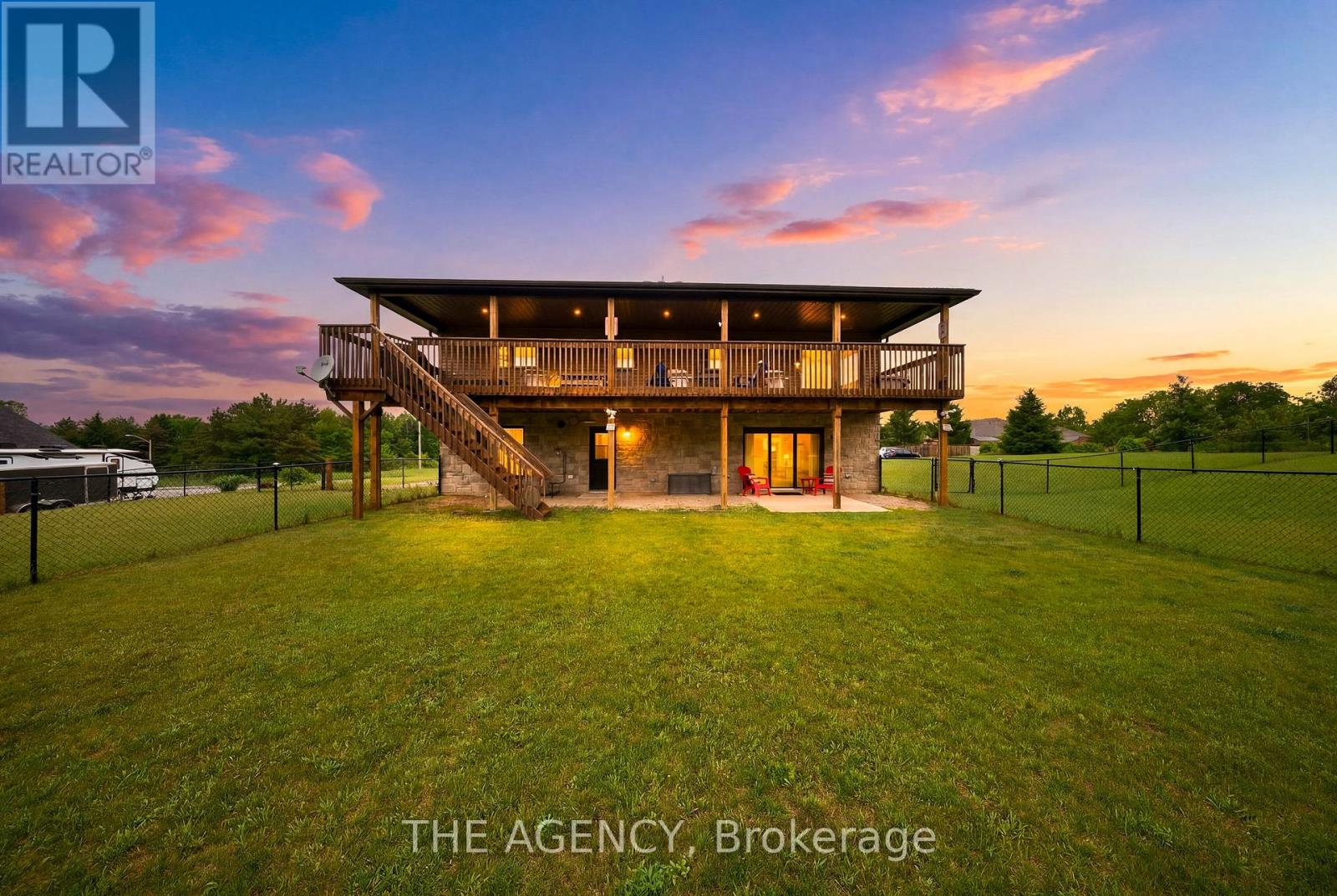 206 MEREDITH WAY - 36