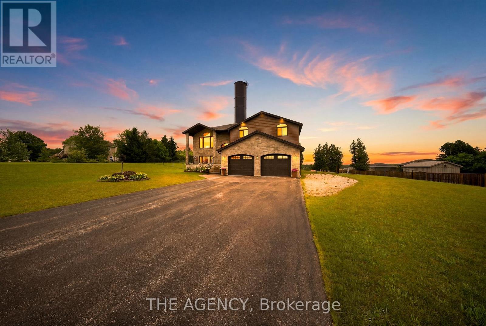 206 MEREDITH WAY - 44
