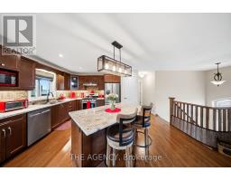 Kitchen - 206 Meredith Way, Chatsworth, ON N0H1G0 Photo 10