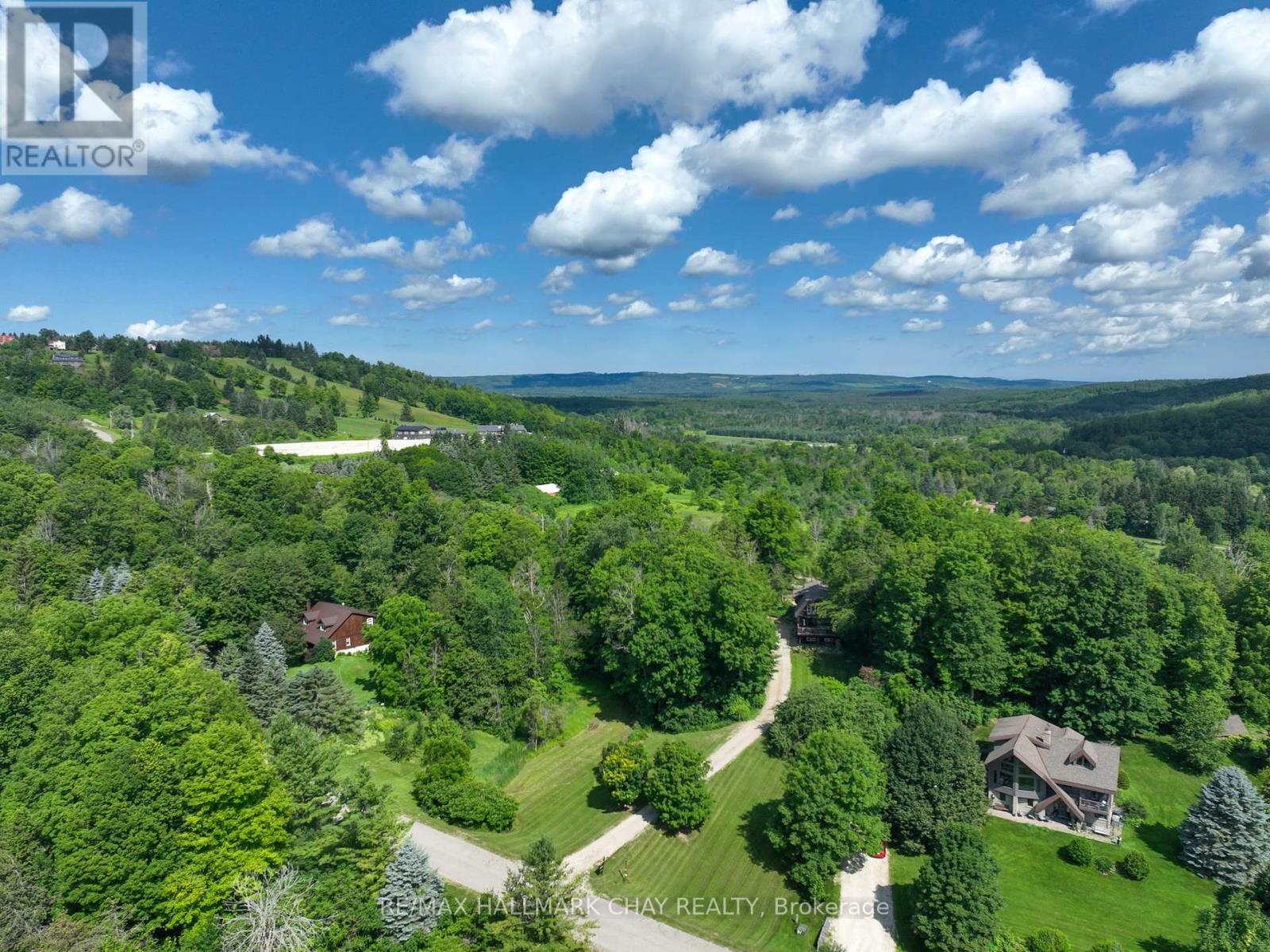 42 MOUNTAINVIEW ROAD - 42