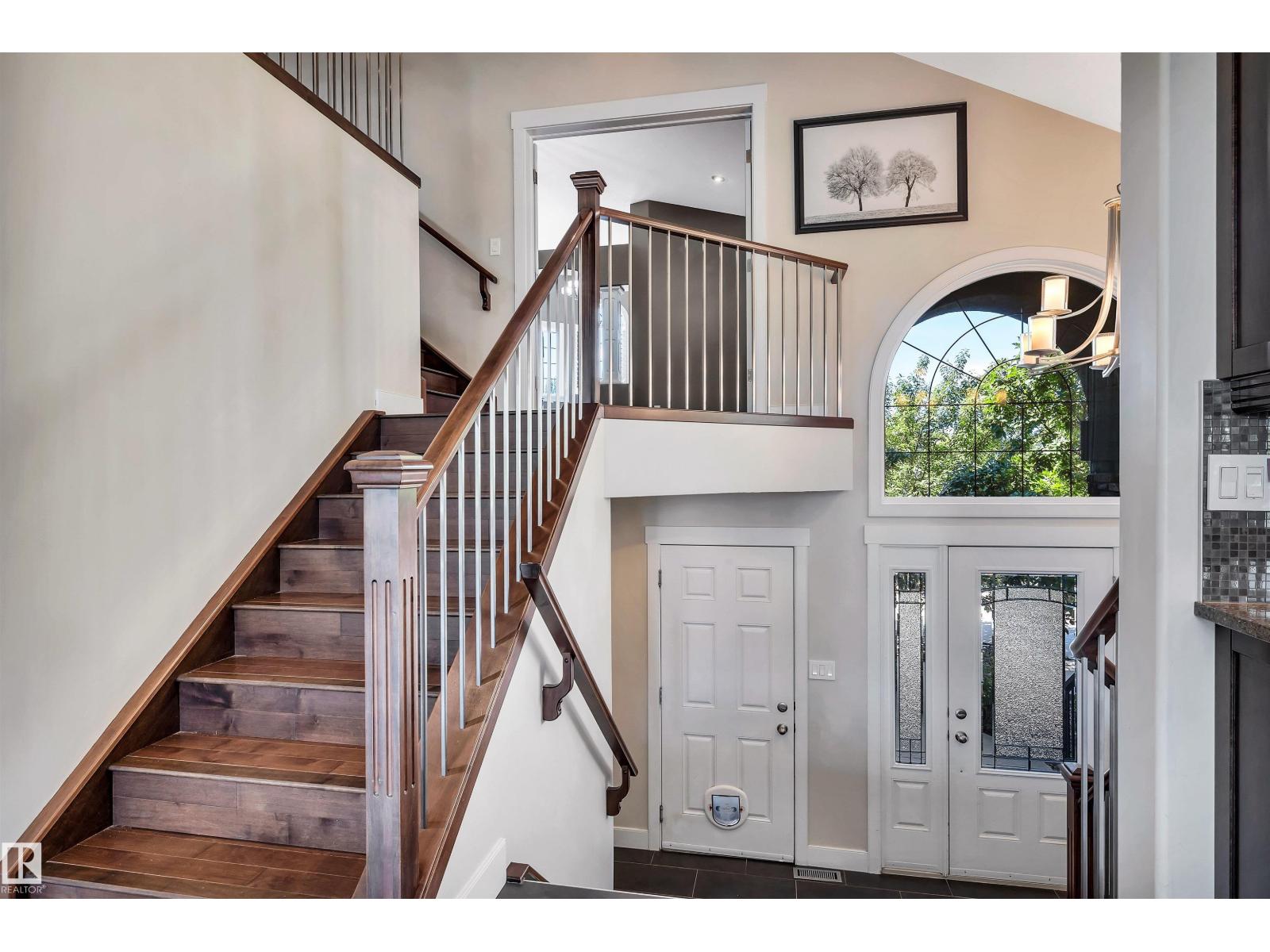 9 SHOREWOOD CR - 19