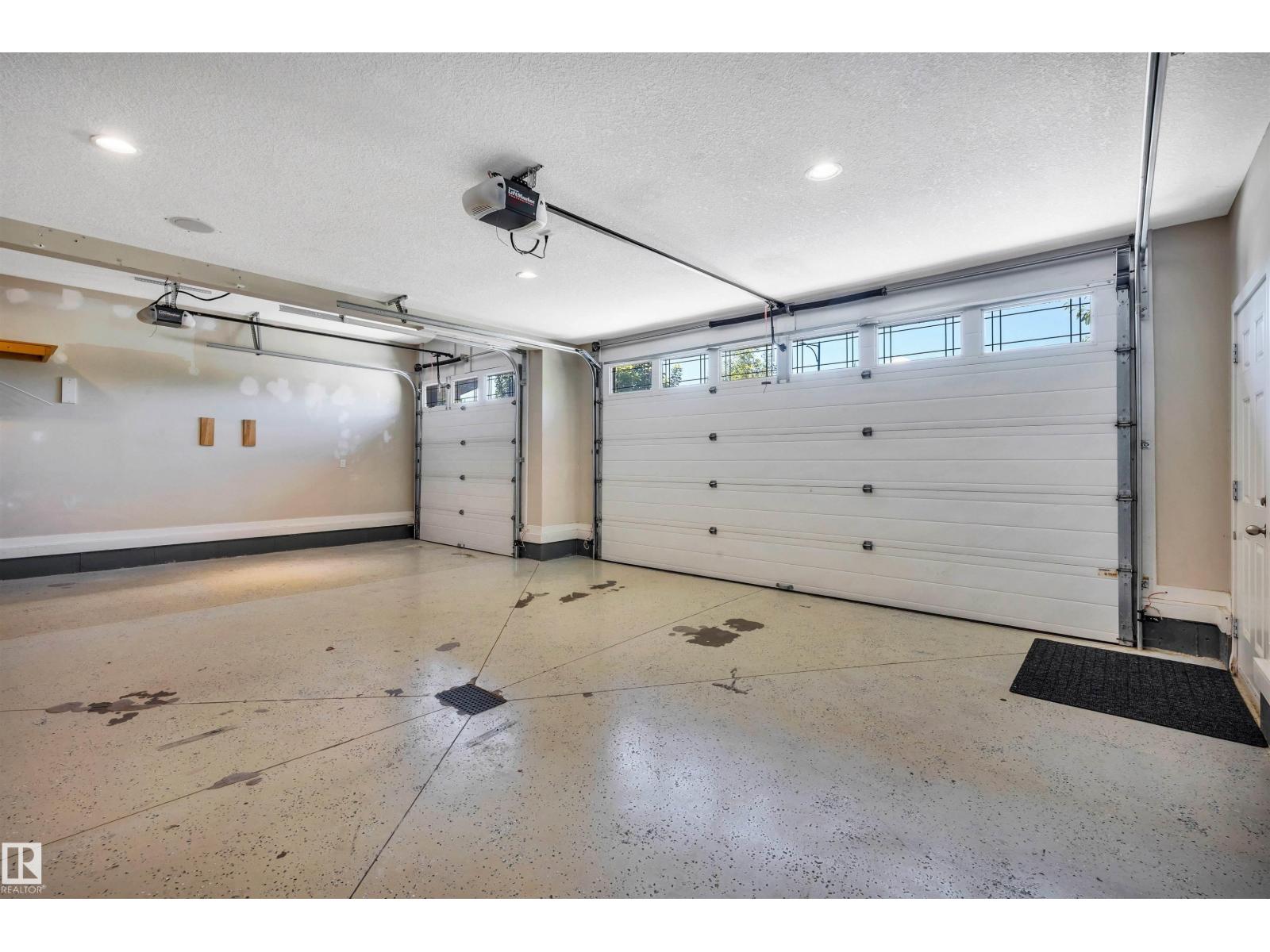 9 SHOREWOOD CR - 43