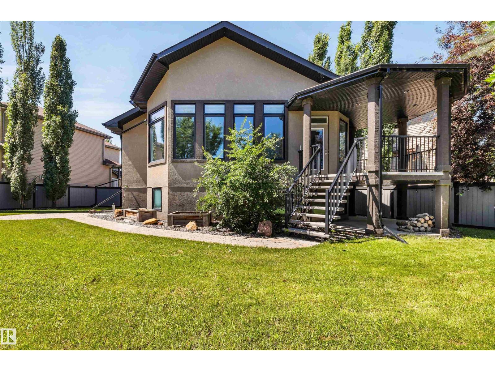 9 SHOREWOOD CR - 51