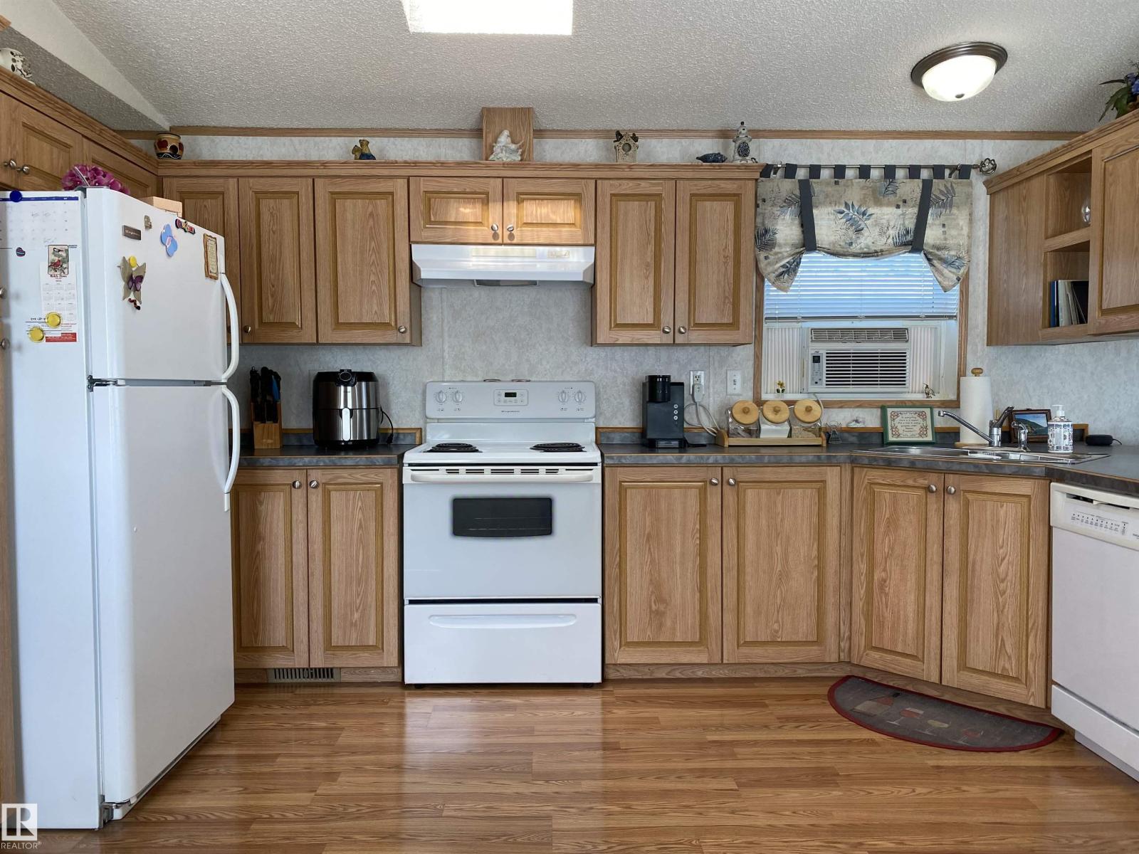 320 Evergreen PA NW - 6
