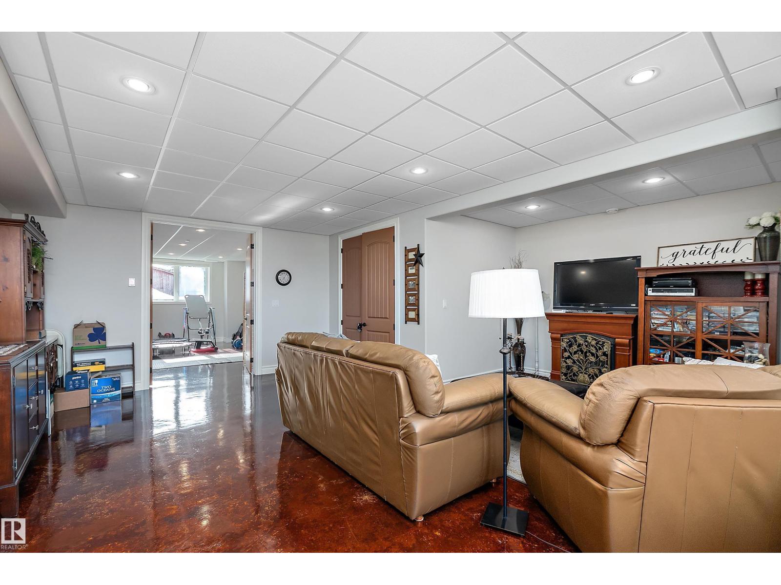 26409 HWY 37 - 36