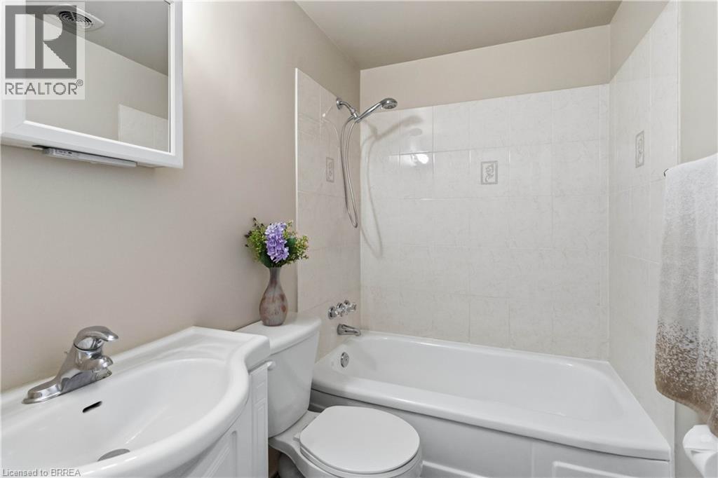 #305 87 ST GEORGE Street - 15