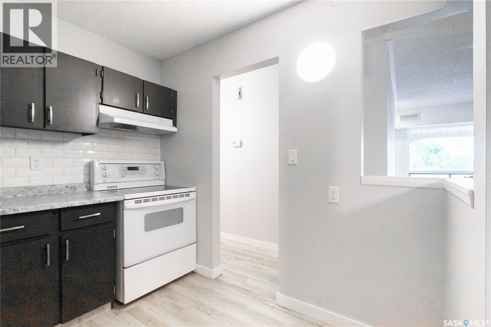 #162 160 Gore PLACE - 13
