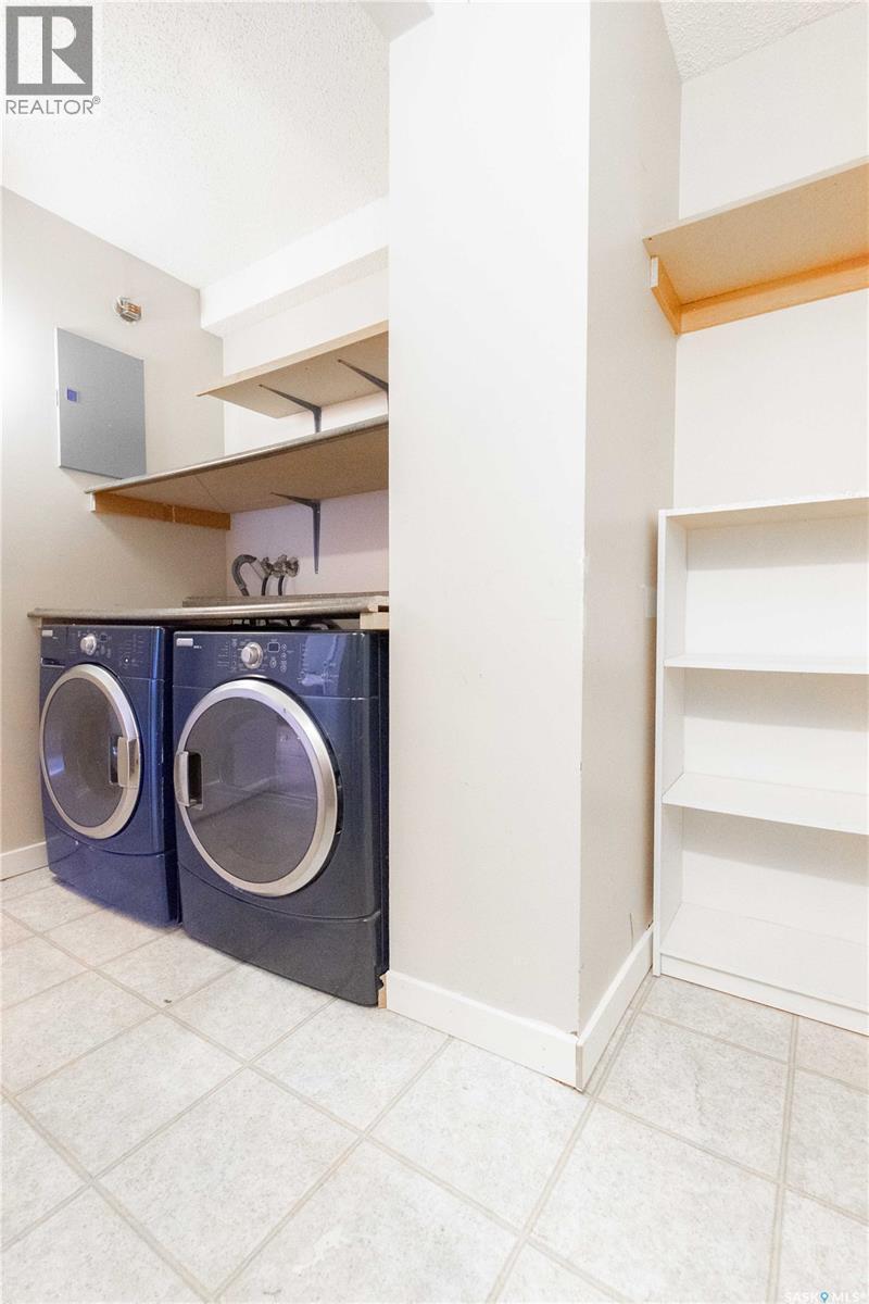 #162 160 Gore PLACE - 24