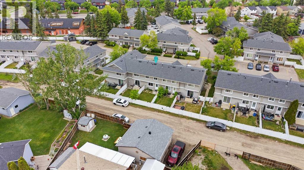 36 Falconer Terrace NE - 25
