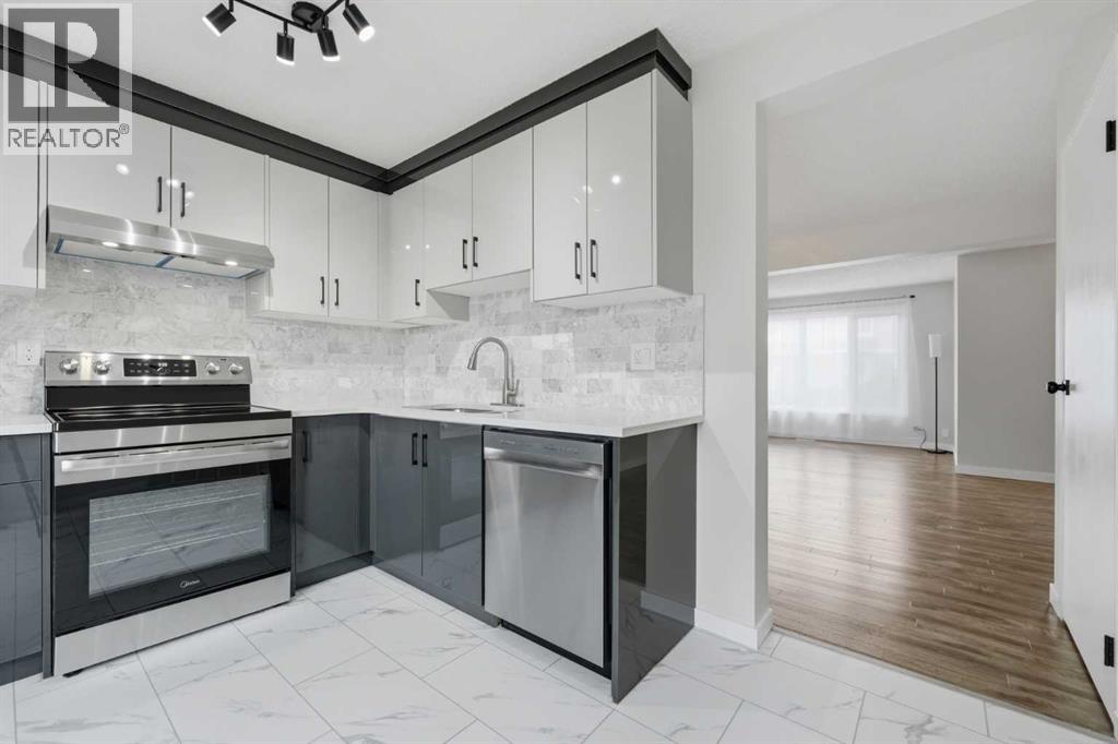 36 Falconer Terrace NE - 1