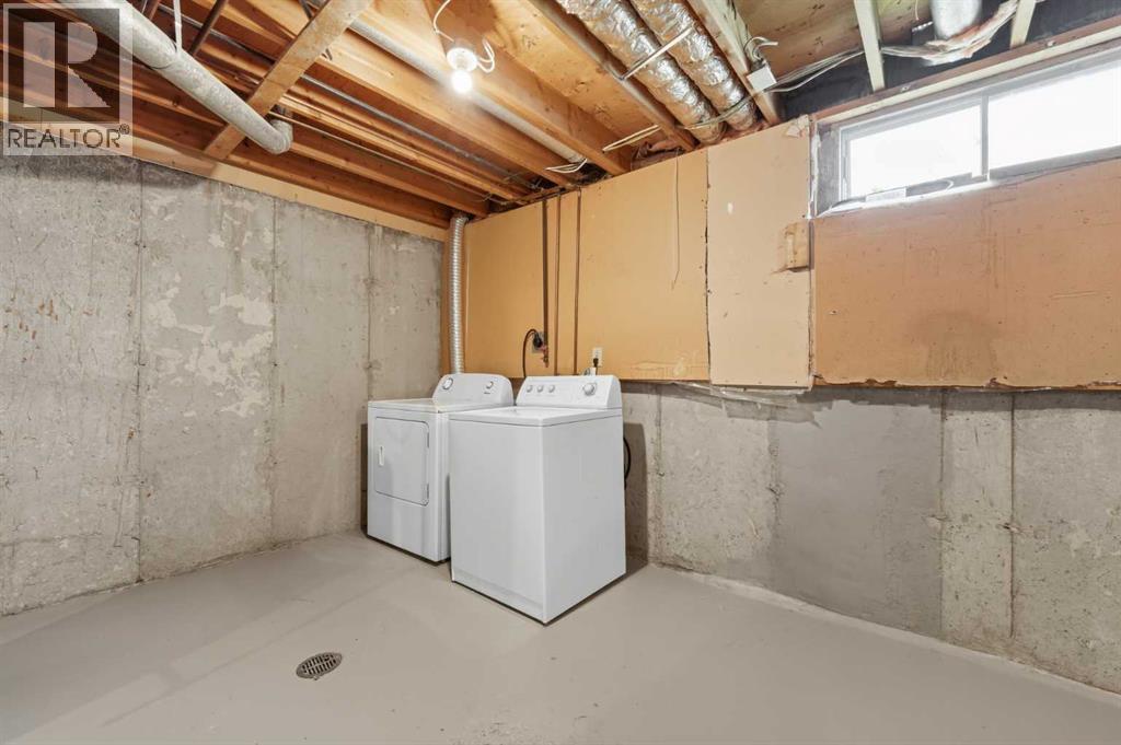 36 Falconer Terrace NE - 21