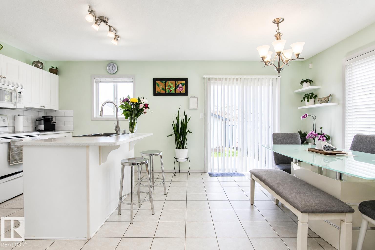 17311 90 ST NW - 6
