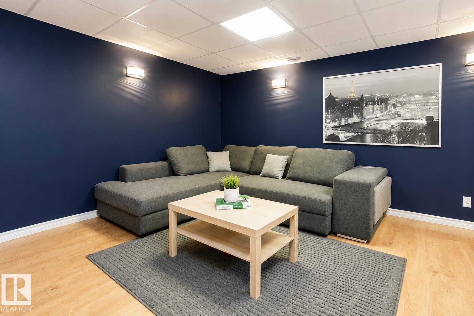 17311 90 ST NW - 22