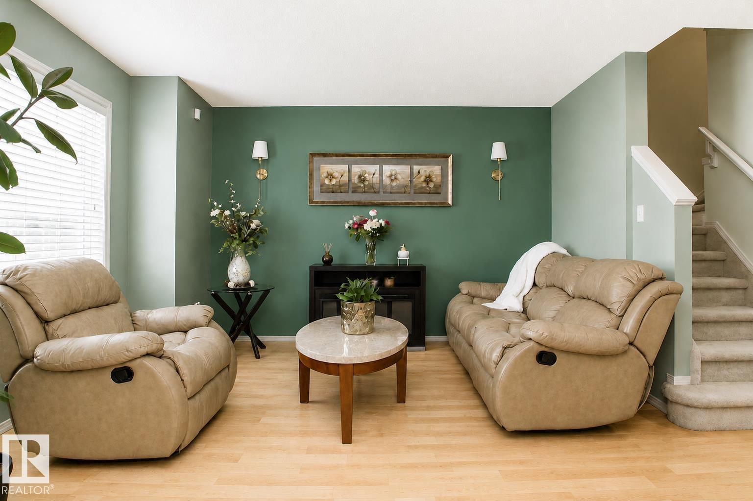 17311 90 ST NW - 4