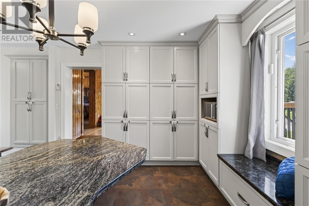 1640 Gravel Drive - 15