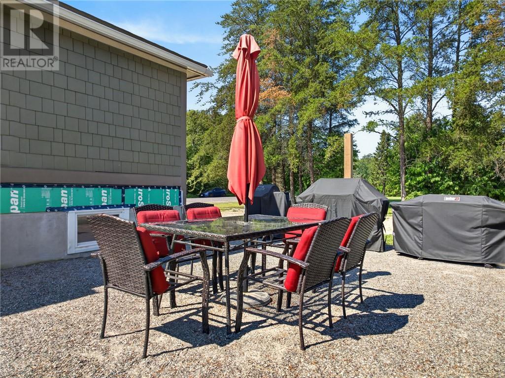 1640 Gravel Drive - 26