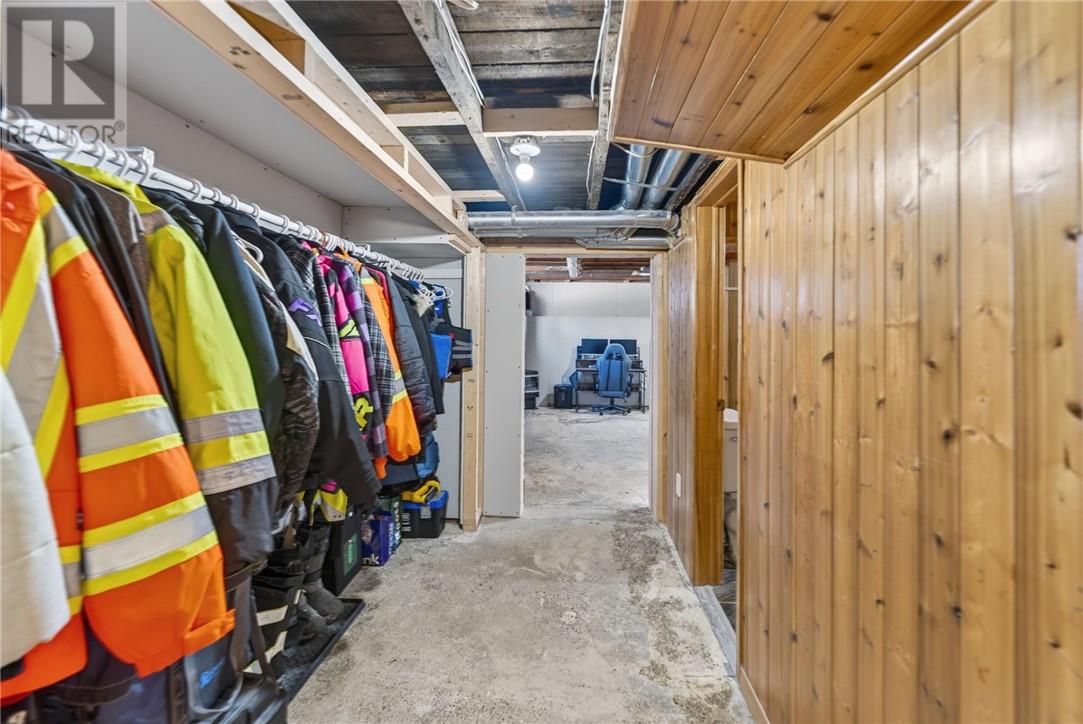 1640 Gravel Drive - 41