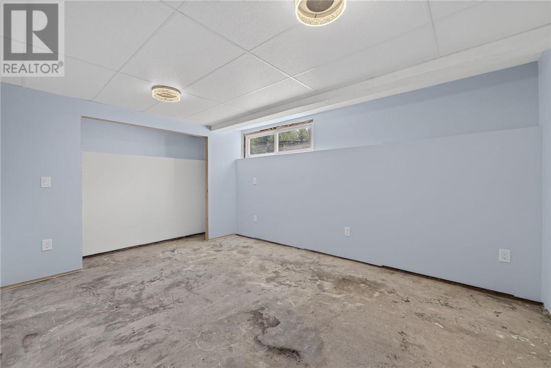 1640 Gravel Drive - 45