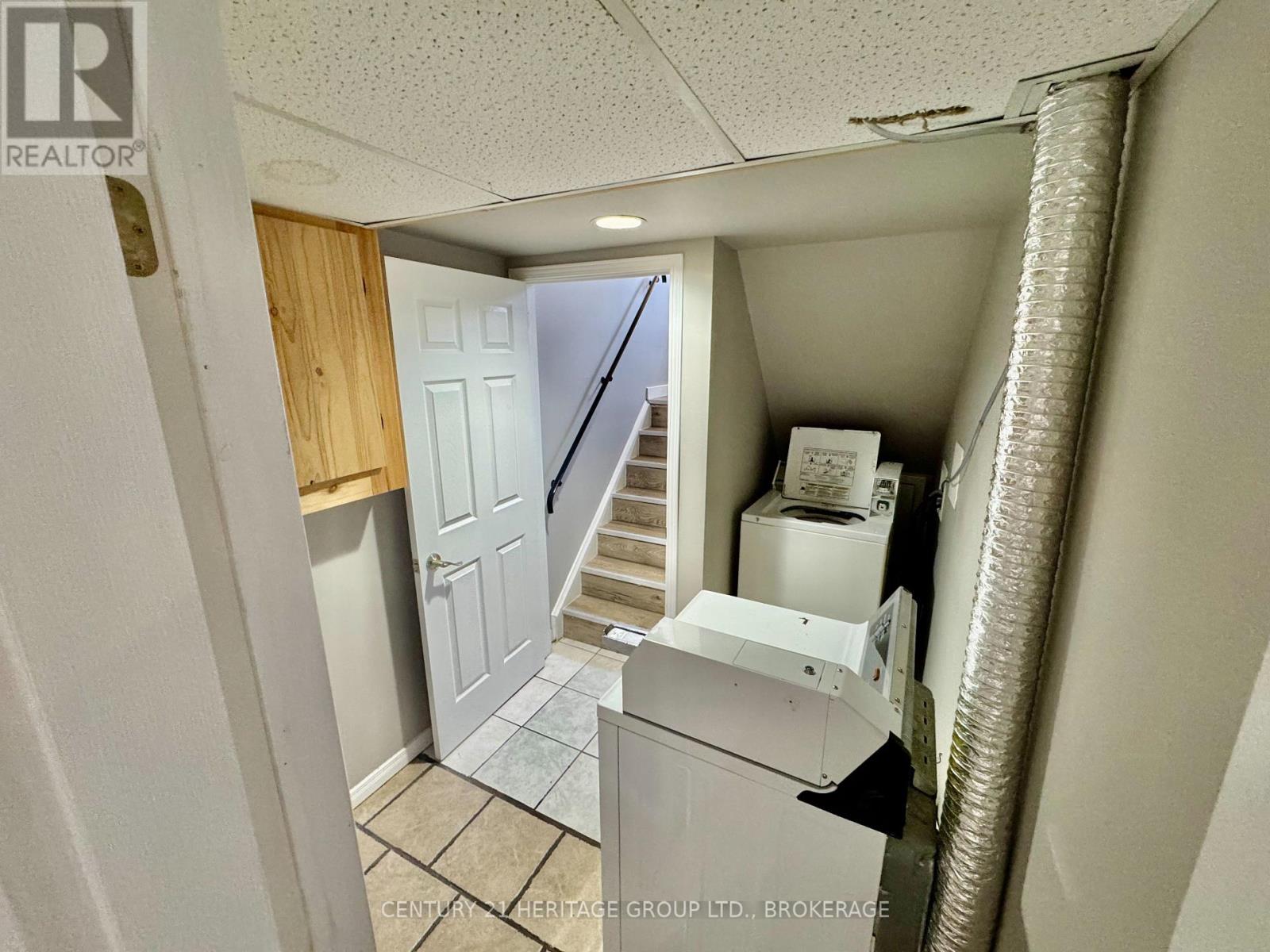 356 OWENS CRESCENT - 15