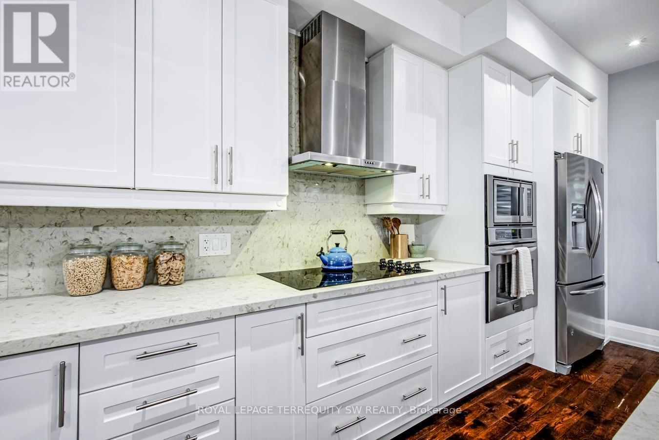 888 FOURTH STREET - 11