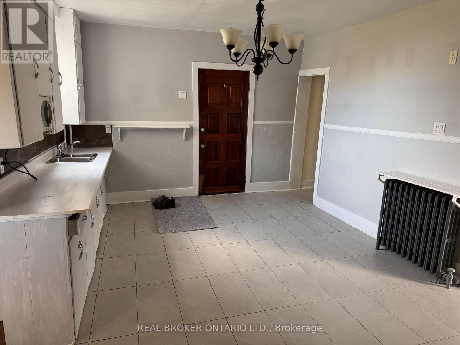426 PHIPPS STREET - 14