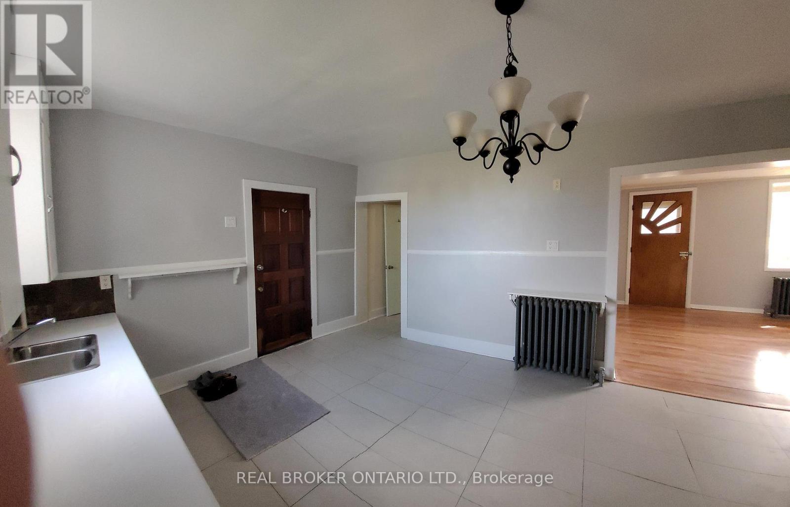 426 PHIPPS STREET - 9
