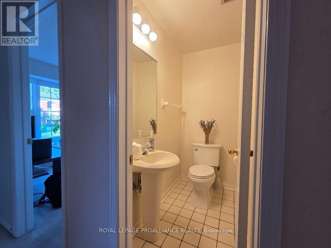 40 COUNTRY CLUB PLACE - Image 14