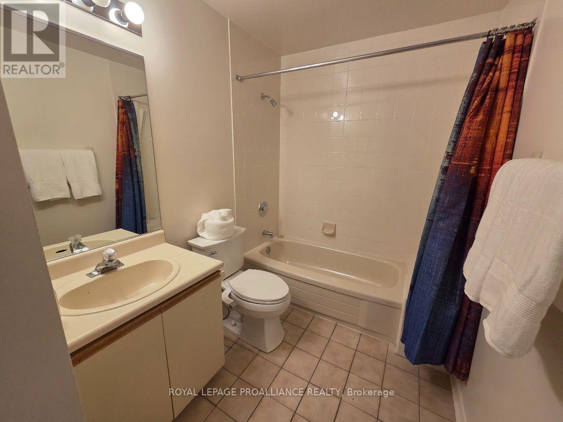 40 COUNTRY CLUB PLACE - Image 19