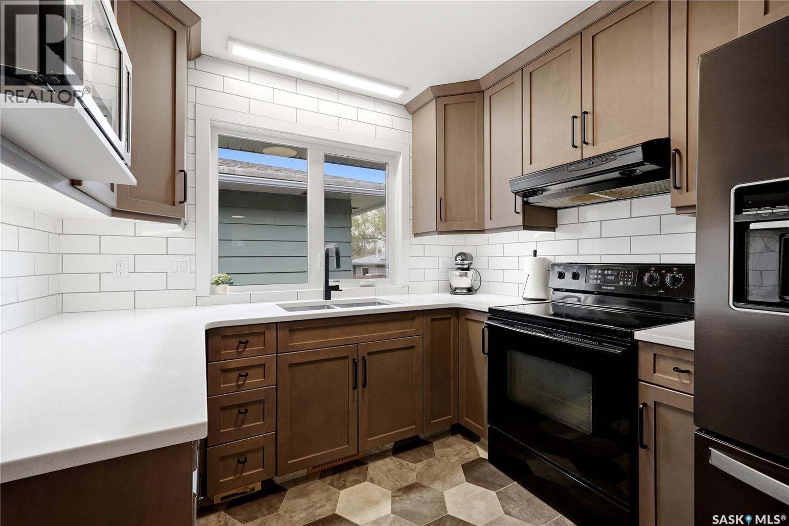 2775 Rothwell STREET - 9