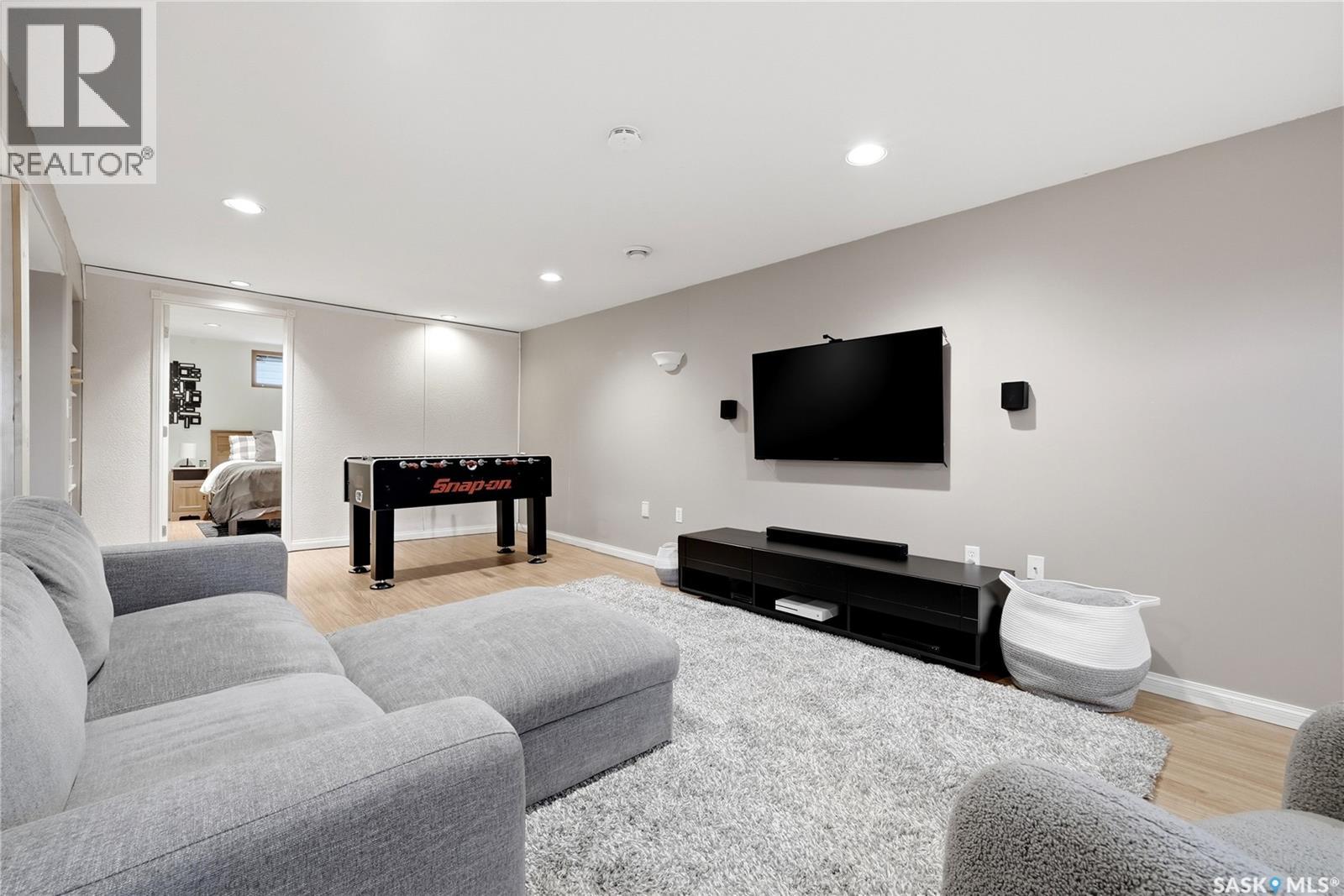 2775 Rothwell STREET - 23