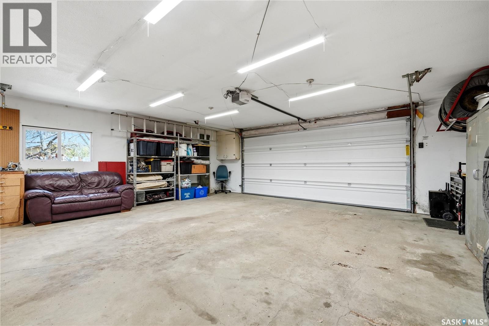 2775 Rothwell STREET - 35