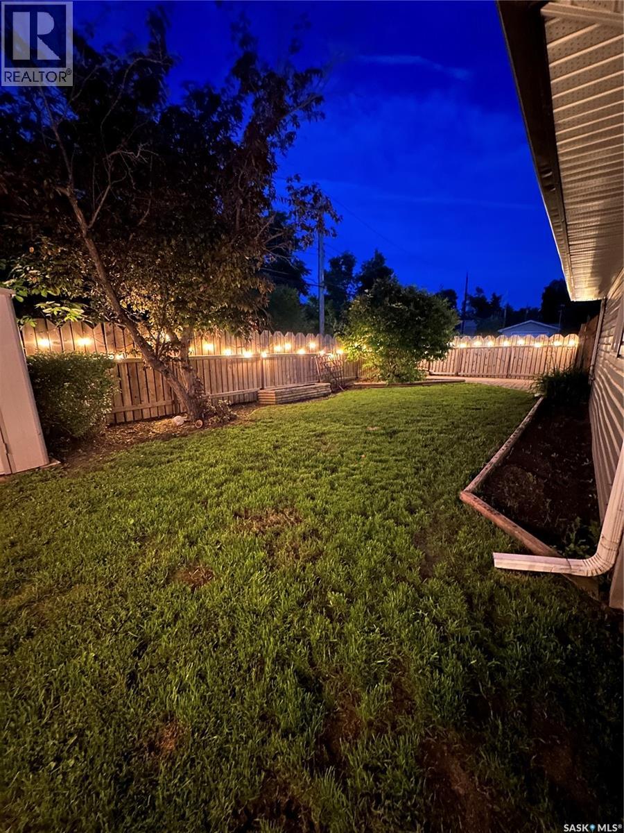 2775 Rothwell STREET - 40