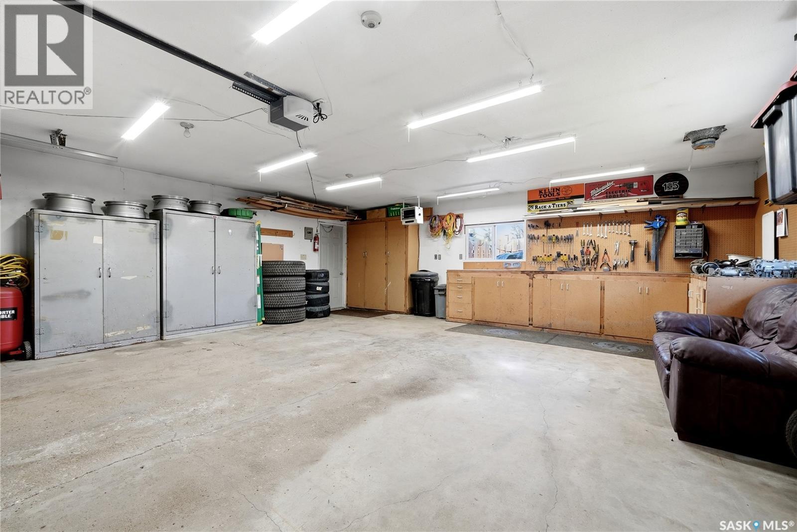 2775 Rothwell STREET - 36