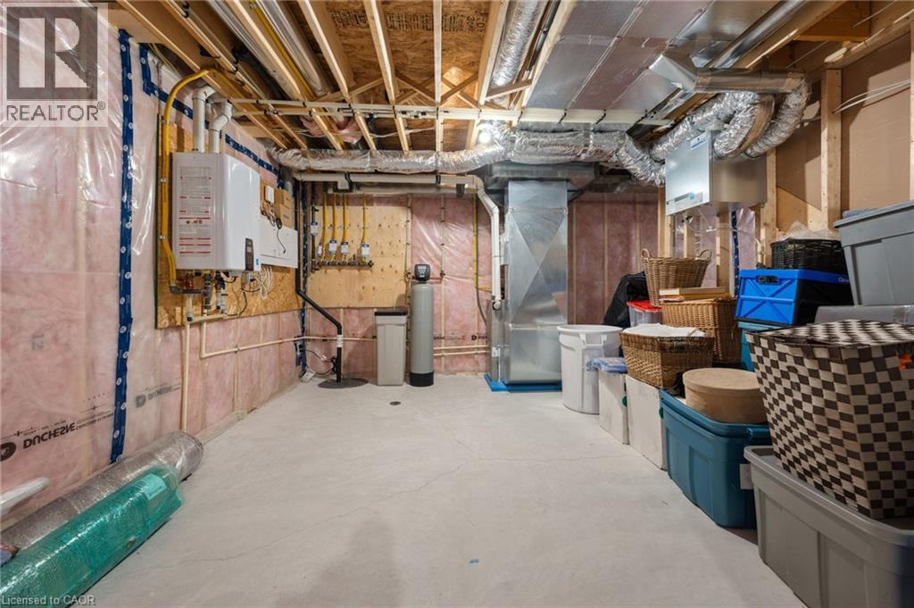 50 VANROOY Trail - 25
