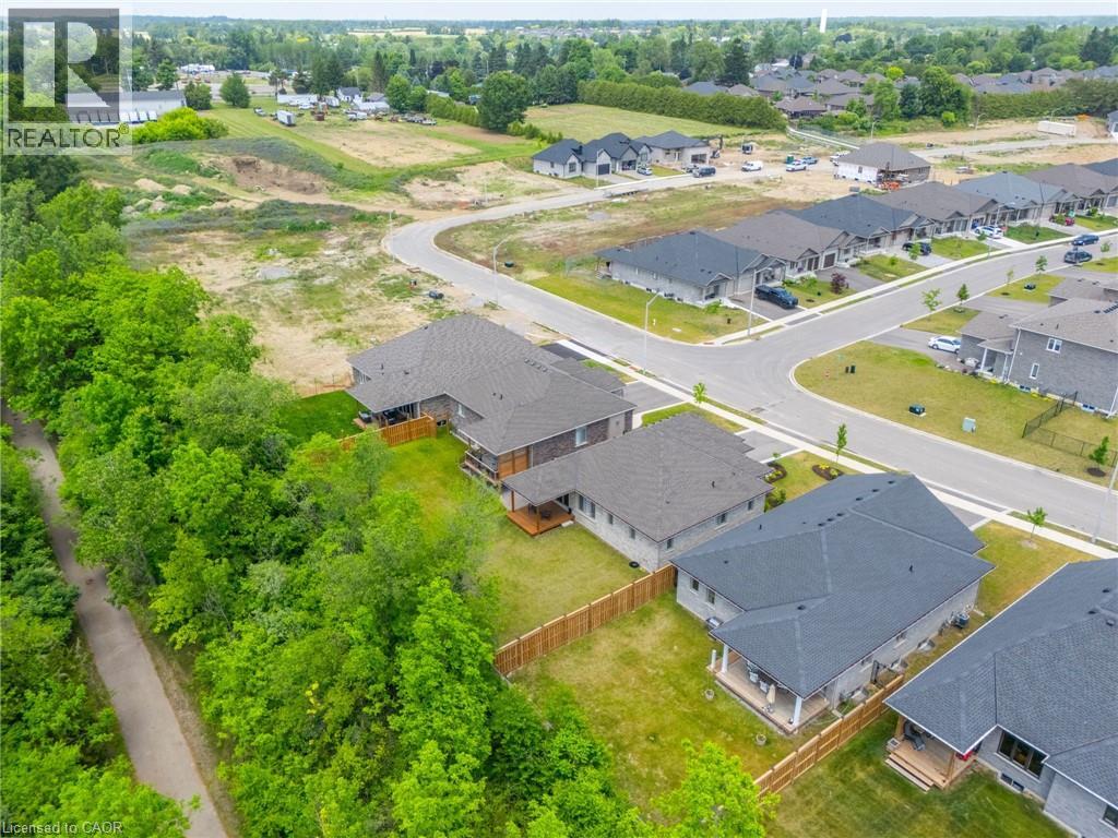 50 VANROOY Trail - 30