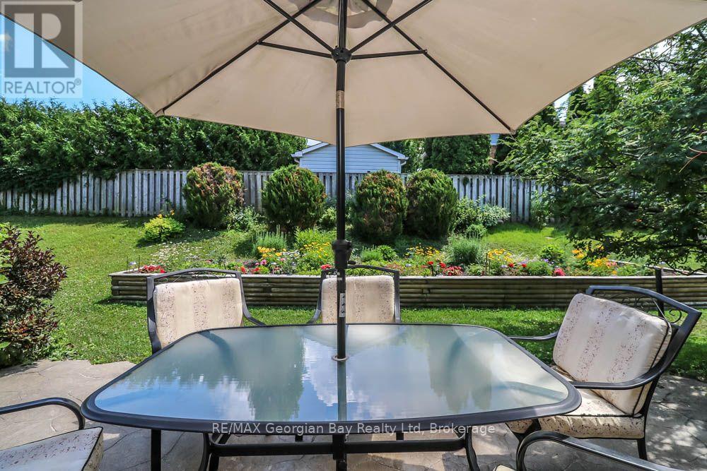 947 MONTREAL STREET - 33