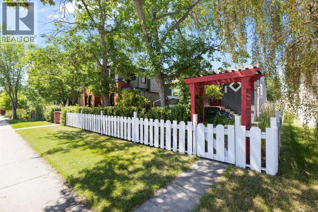2605 29 Street SW — photo 33