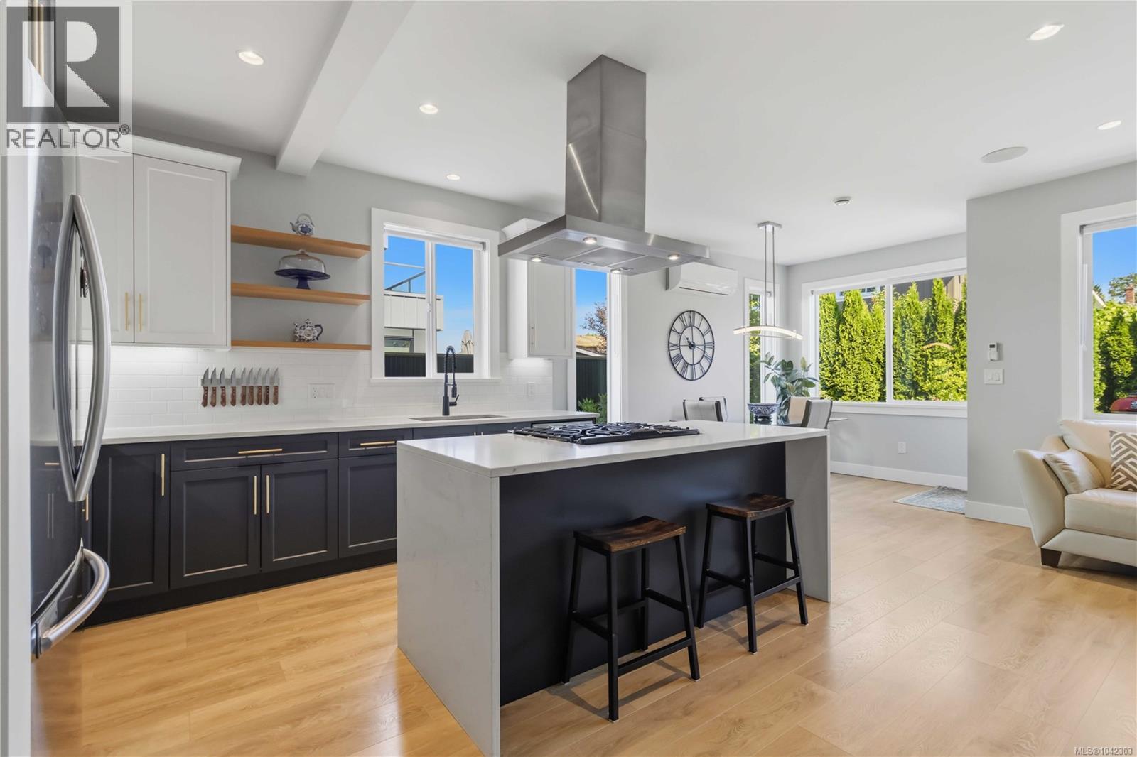 1176 Clarke Rd - 12