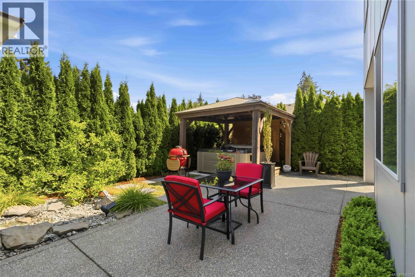 1176 Clarke Rd - 47