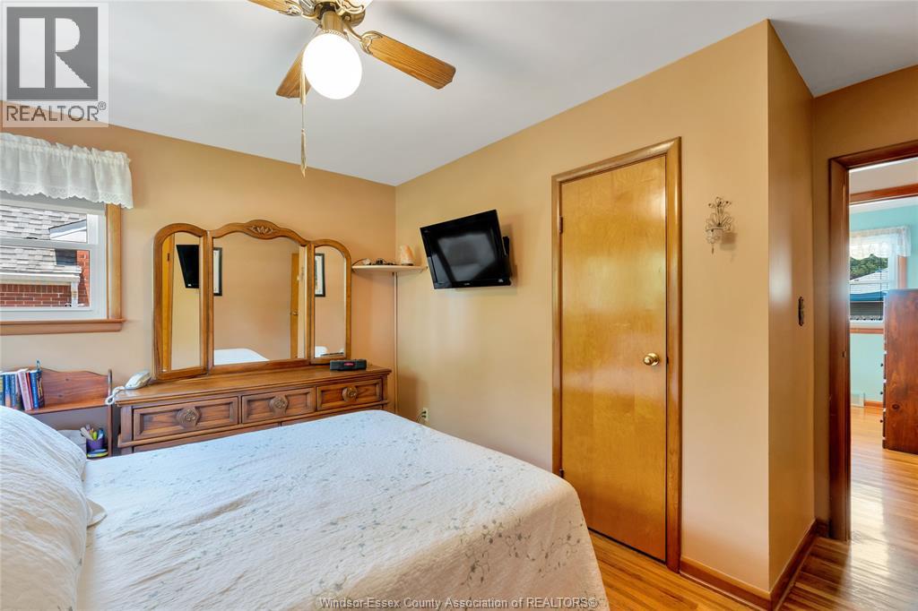 2820 Askin AVENUE - 12