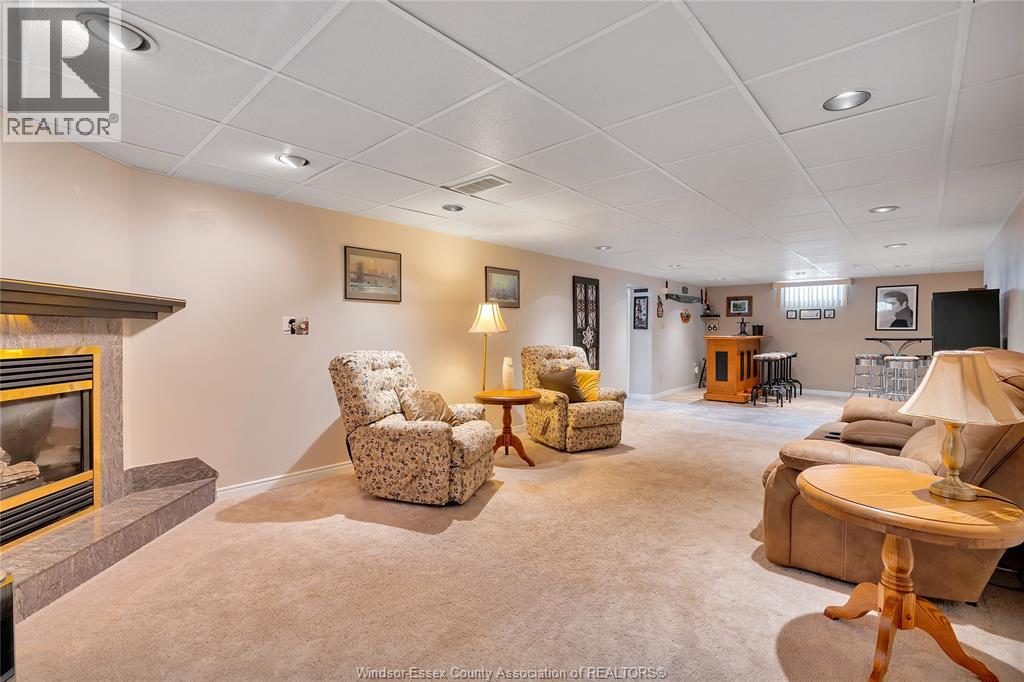 2820 Askin AVENUE - 18