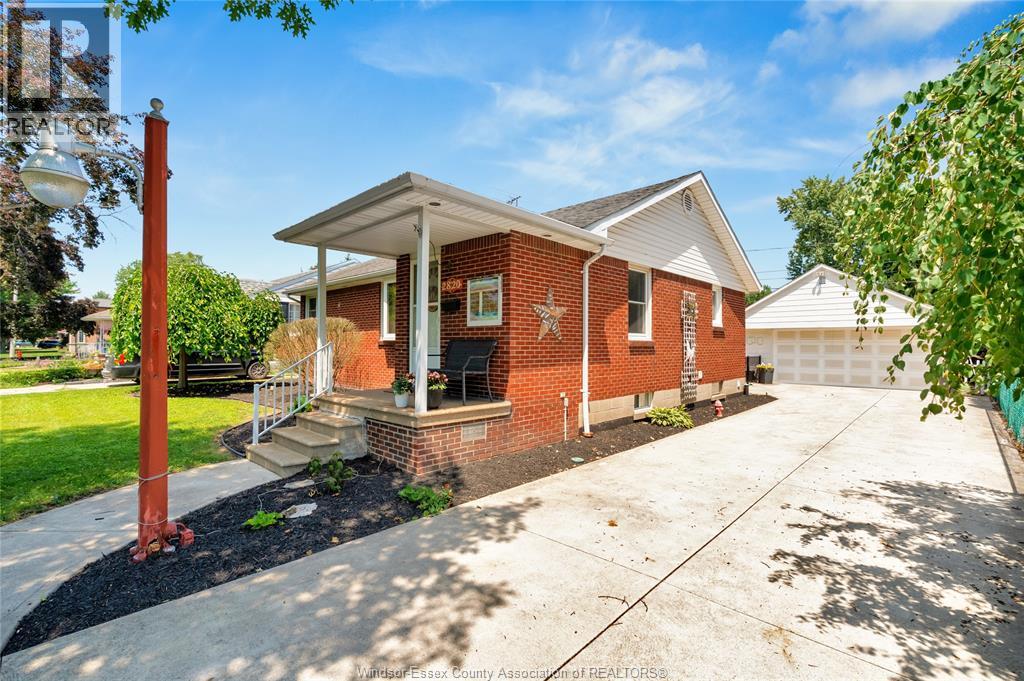 2820 Askin AVENUE - 2