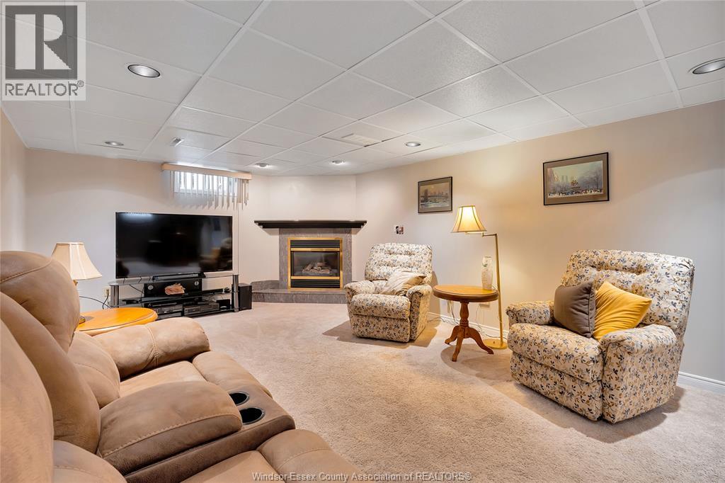2820 Askin AVENUE - 20