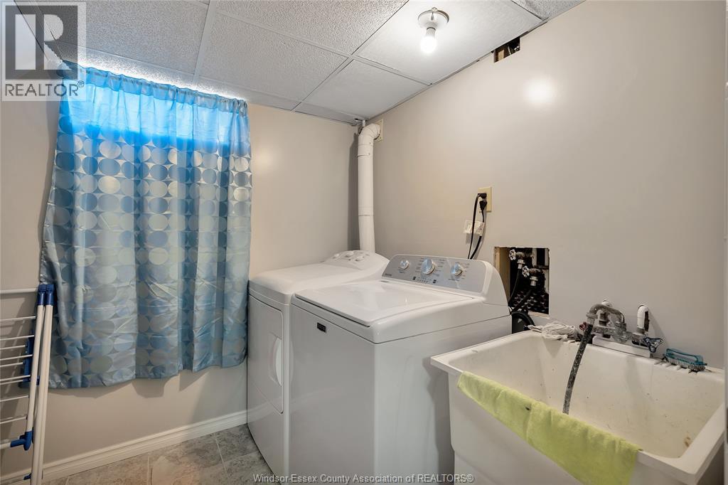 2820 Askin AVENUE - 28