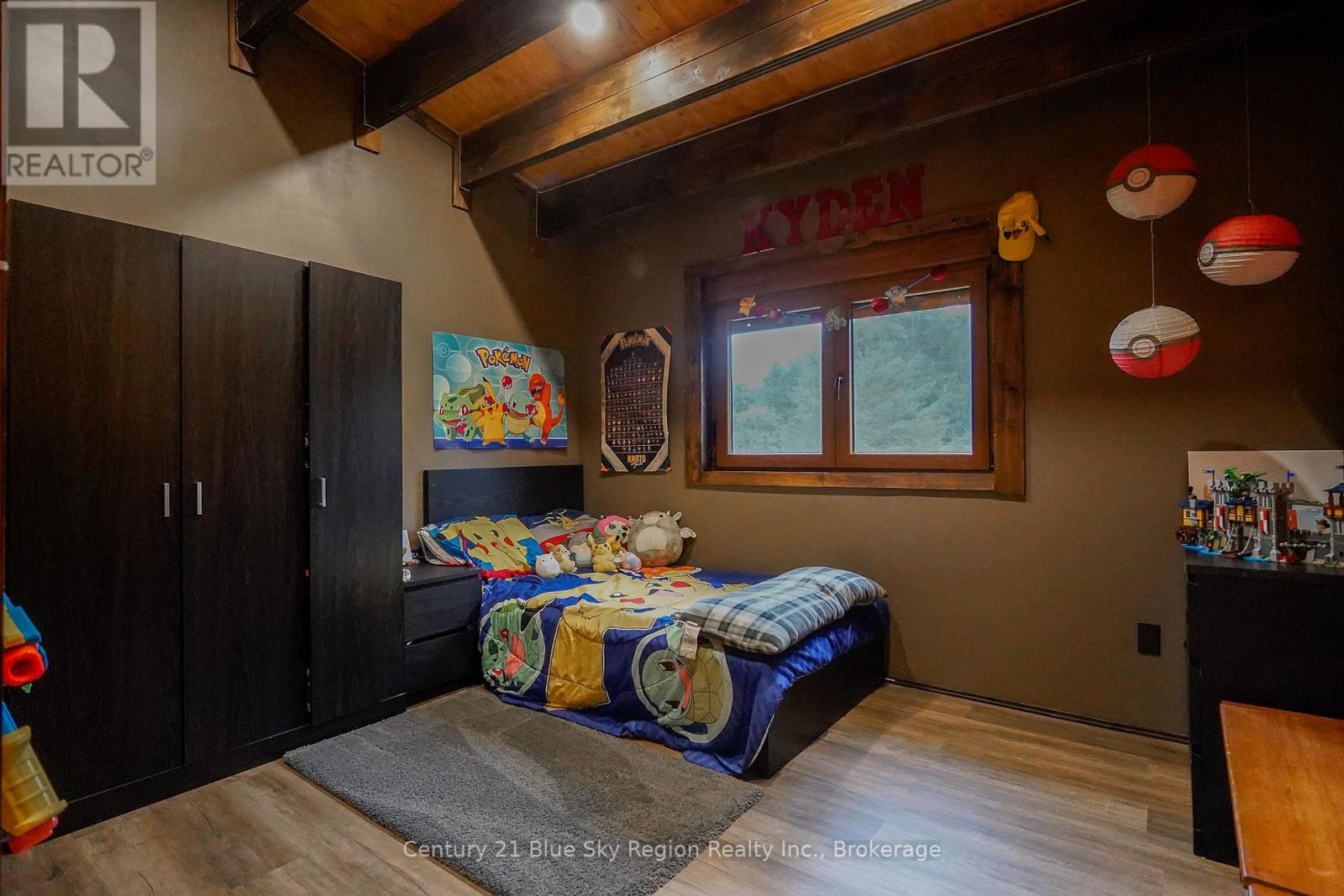 3269 CHISWICK LINE - 20