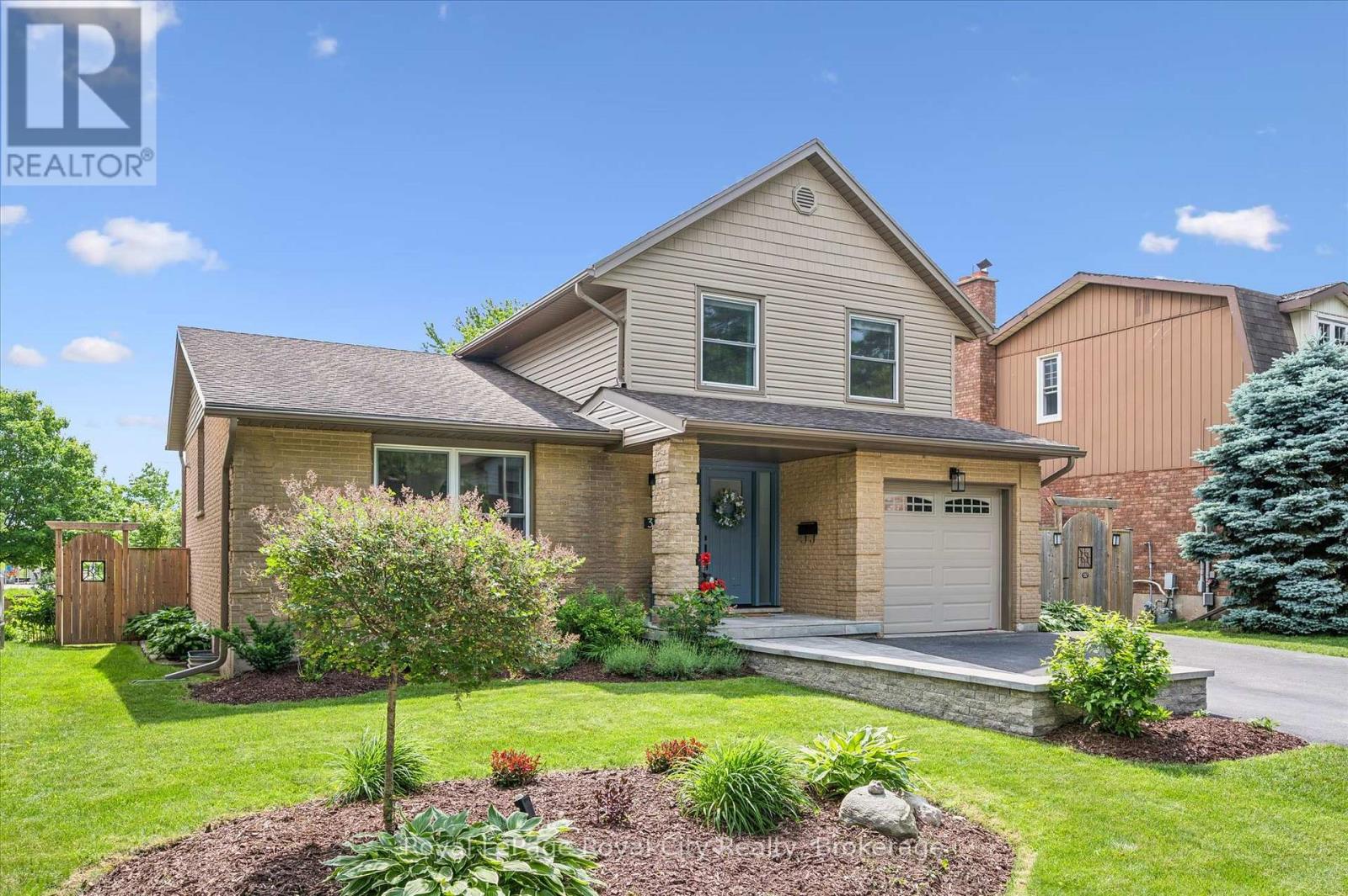 38 SHADYBROOK CRESCENT - 6