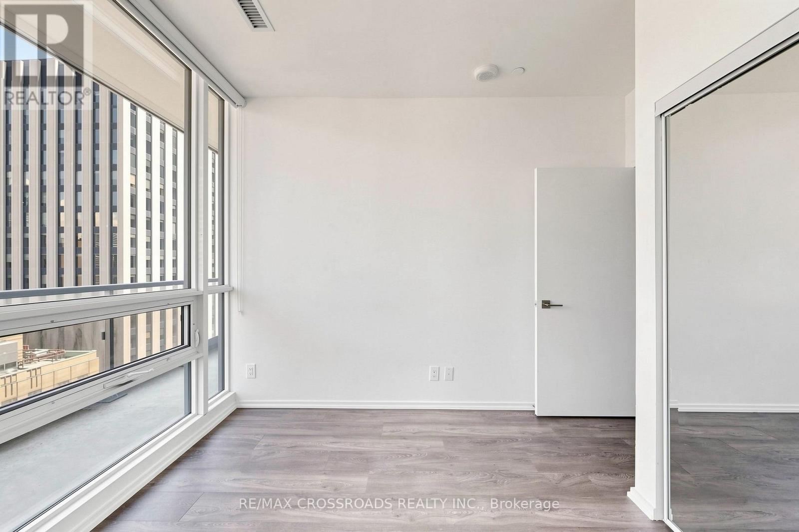#2816 70 TEMPERANCE STREET - 17
