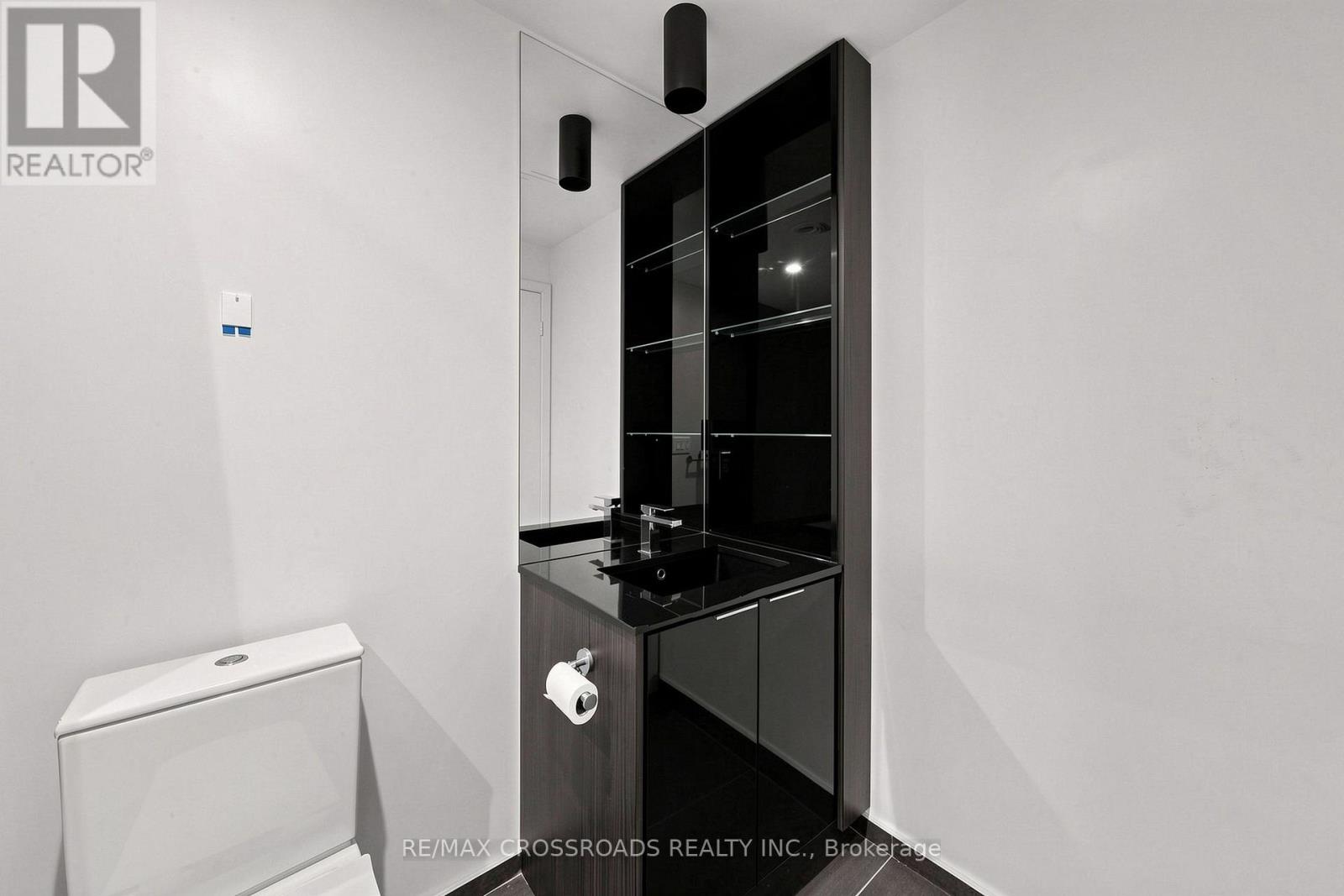 #2816 70 TEMPERANCE STREET - 19