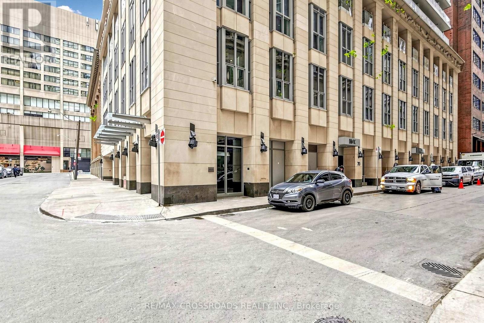#2816 70 TEMPERANCE STREET - 31